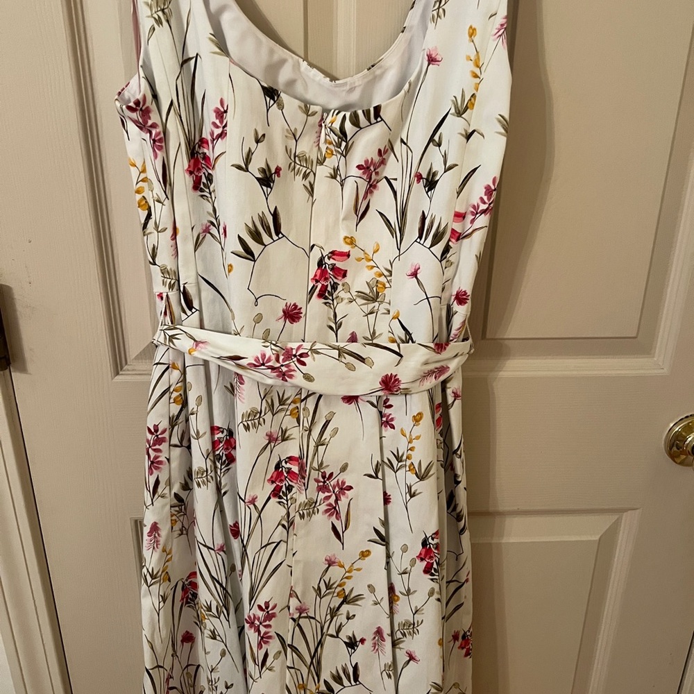 NWT Gal Meets Glam Ivory Floral Dress Sz 12
